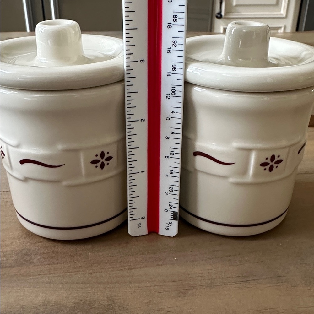 Mini condiment crocks - Picture 2 of 4